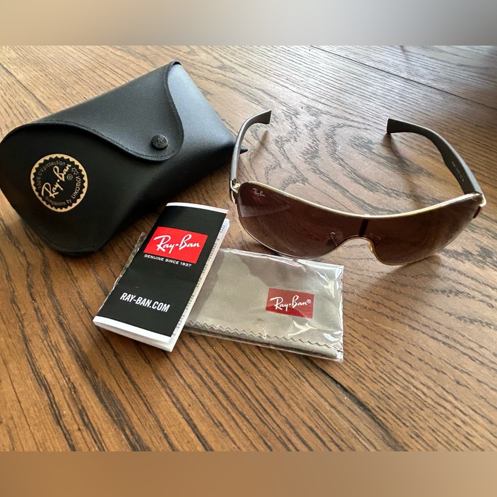 Women’s Ray Ban Shield Sunglasses